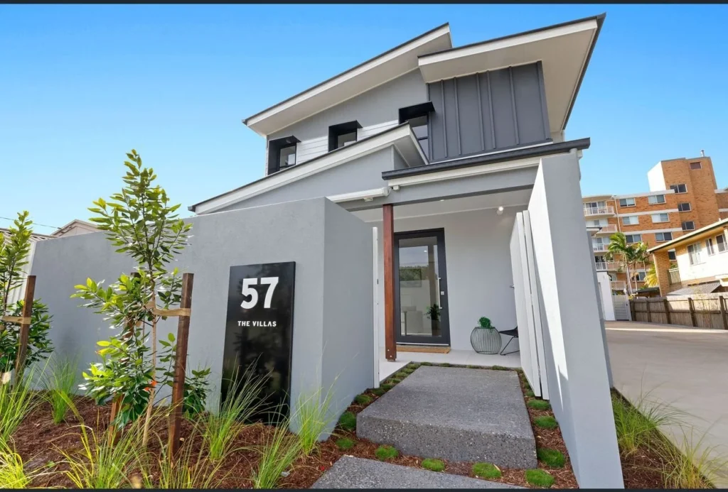The Villas 8